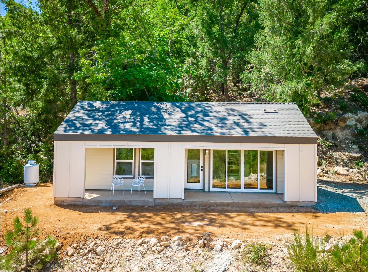 Custom small home built by Evergreen Builders in Northwest Arkansas
